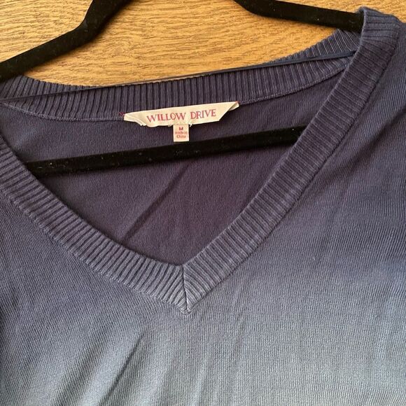 Willow Drive Dip Dye Tie Hem Too in Navy Blue - Picture 5 of 5